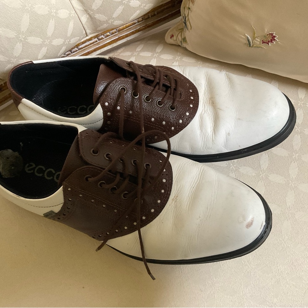 ECCO Men's Brown and White Leather golf shoes size 11/11.5
